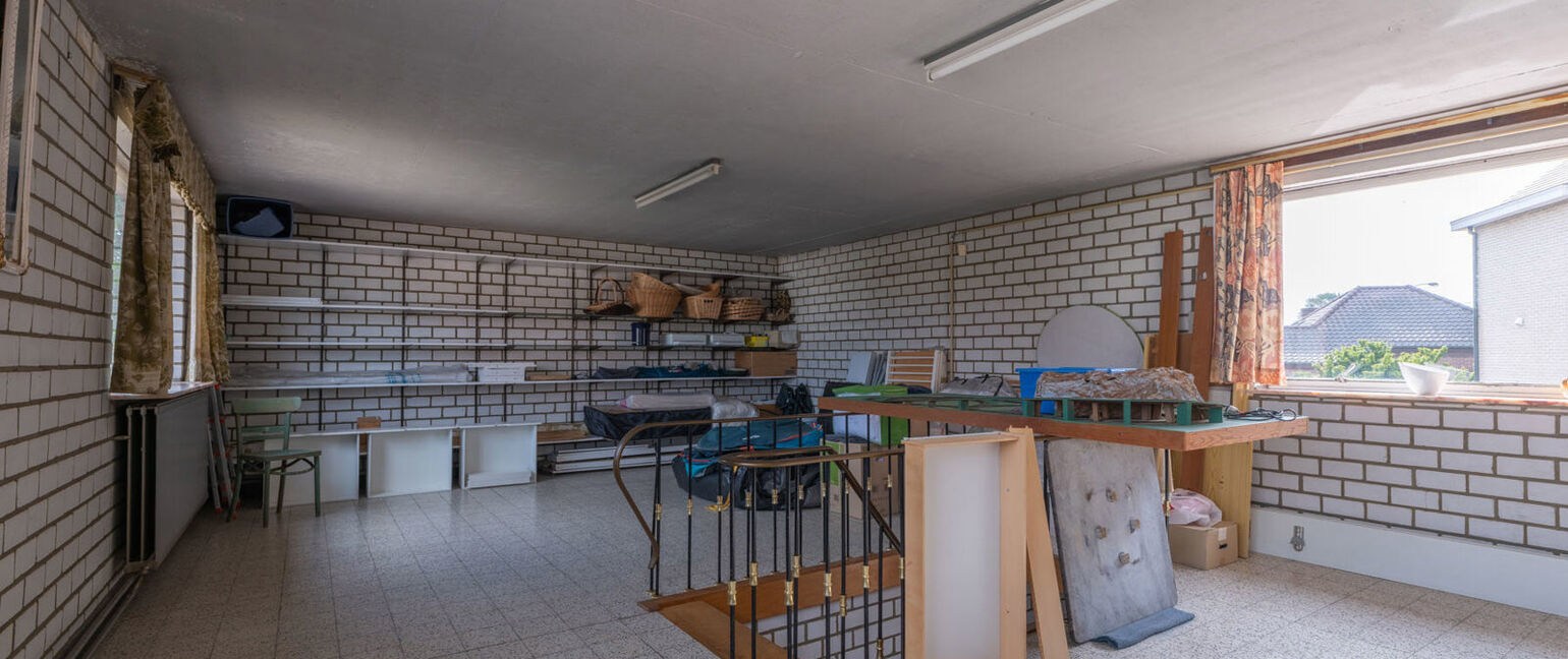 Individuele handelszaak te koop in Maaseik