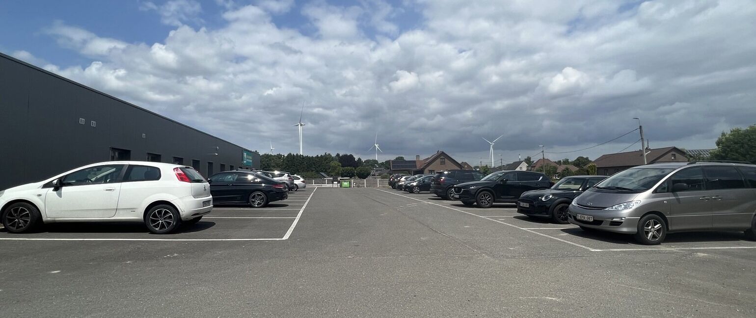 Industrieel gebouw te huur in Dilsen-Stokkem