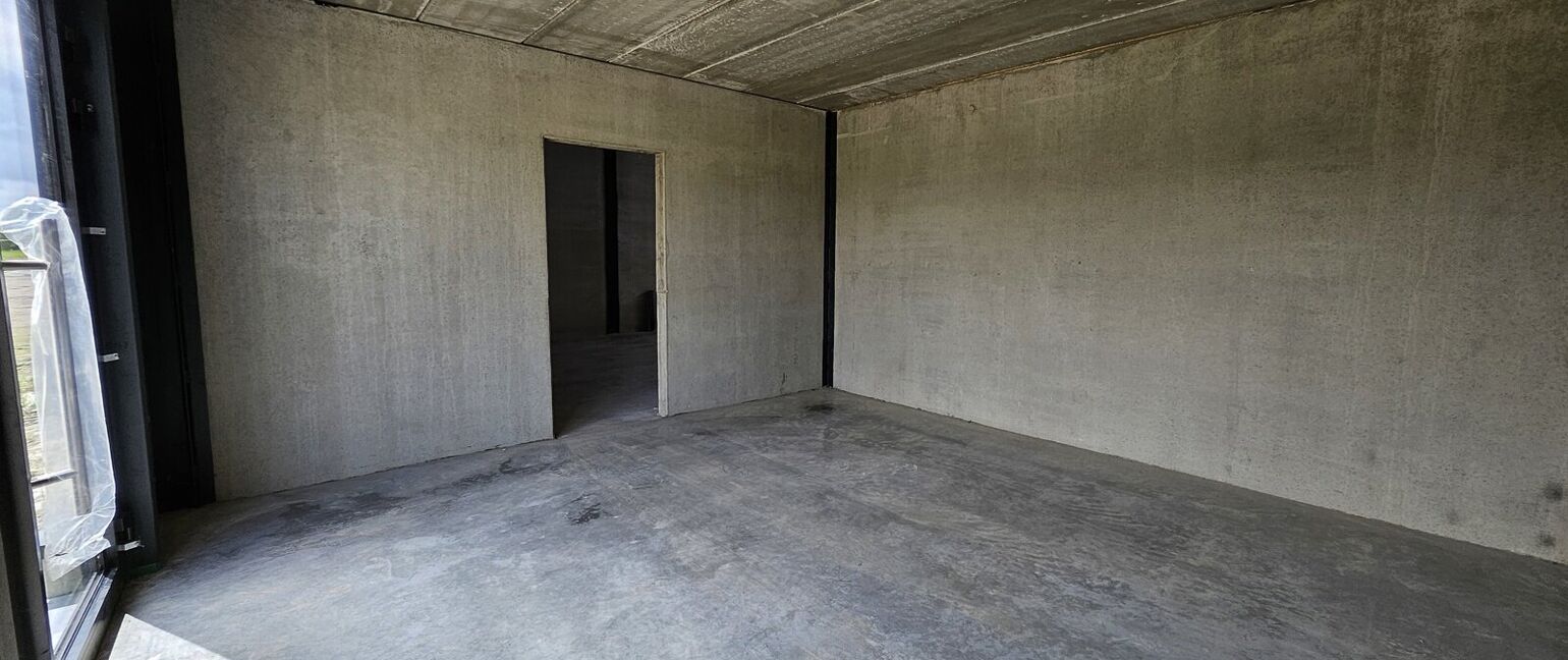 Industrieel gebouw te huur in Dilsen-Stokkem