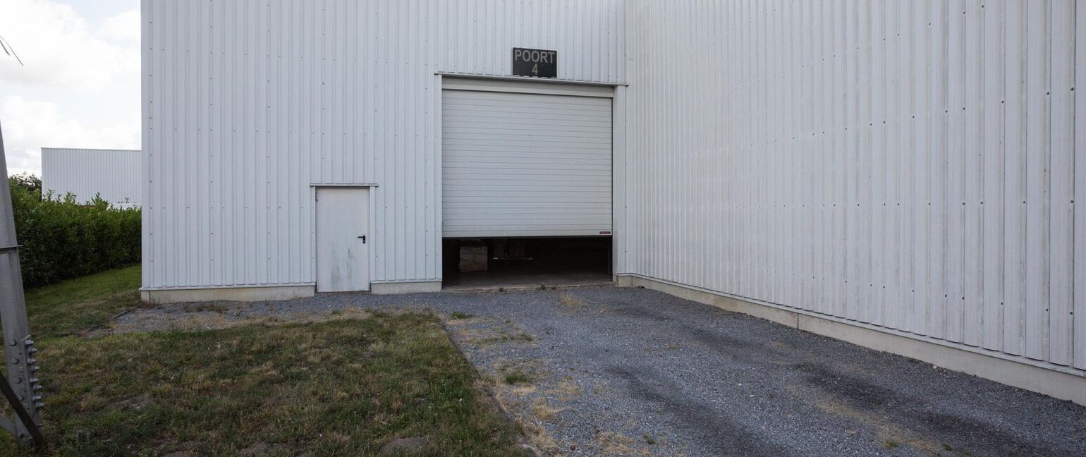Industrieel gebouw te huur in Dilsen-Stokkem