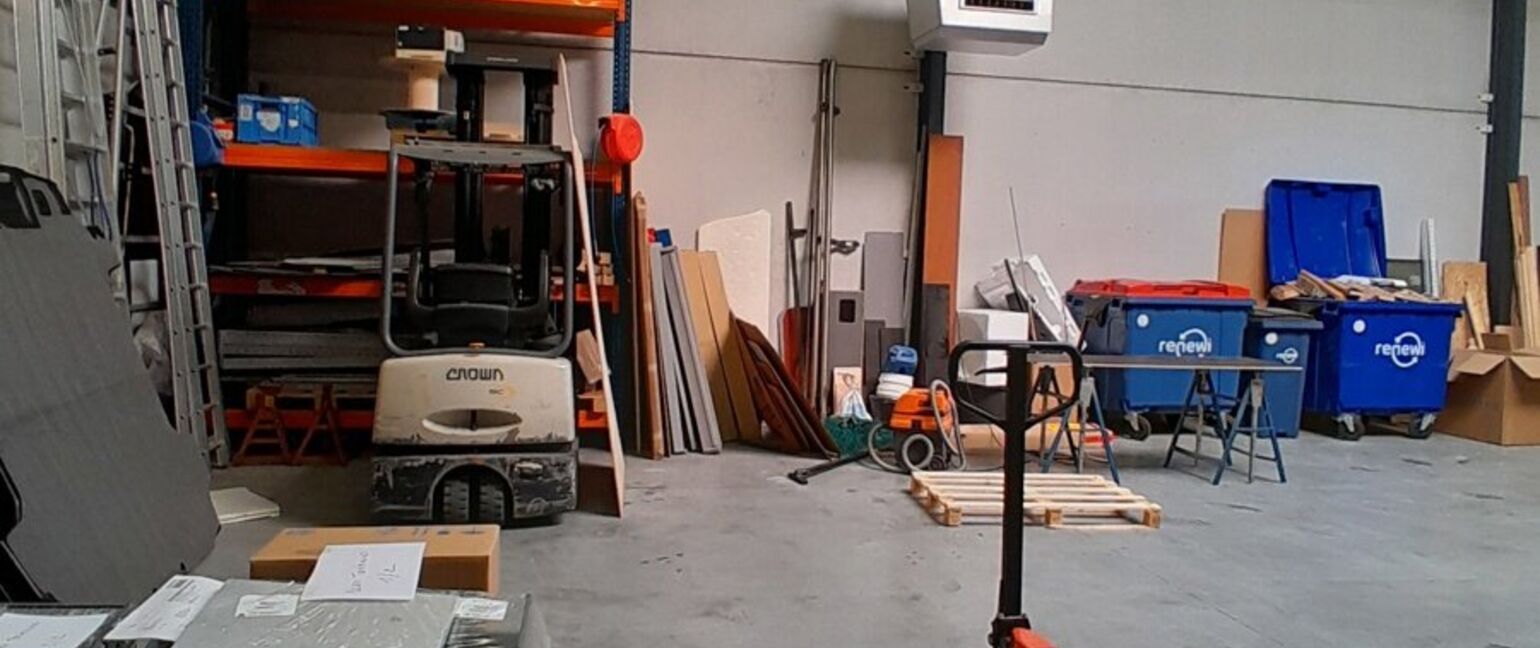 Industrieel gebouw te huur in Dilsen-Stokkem