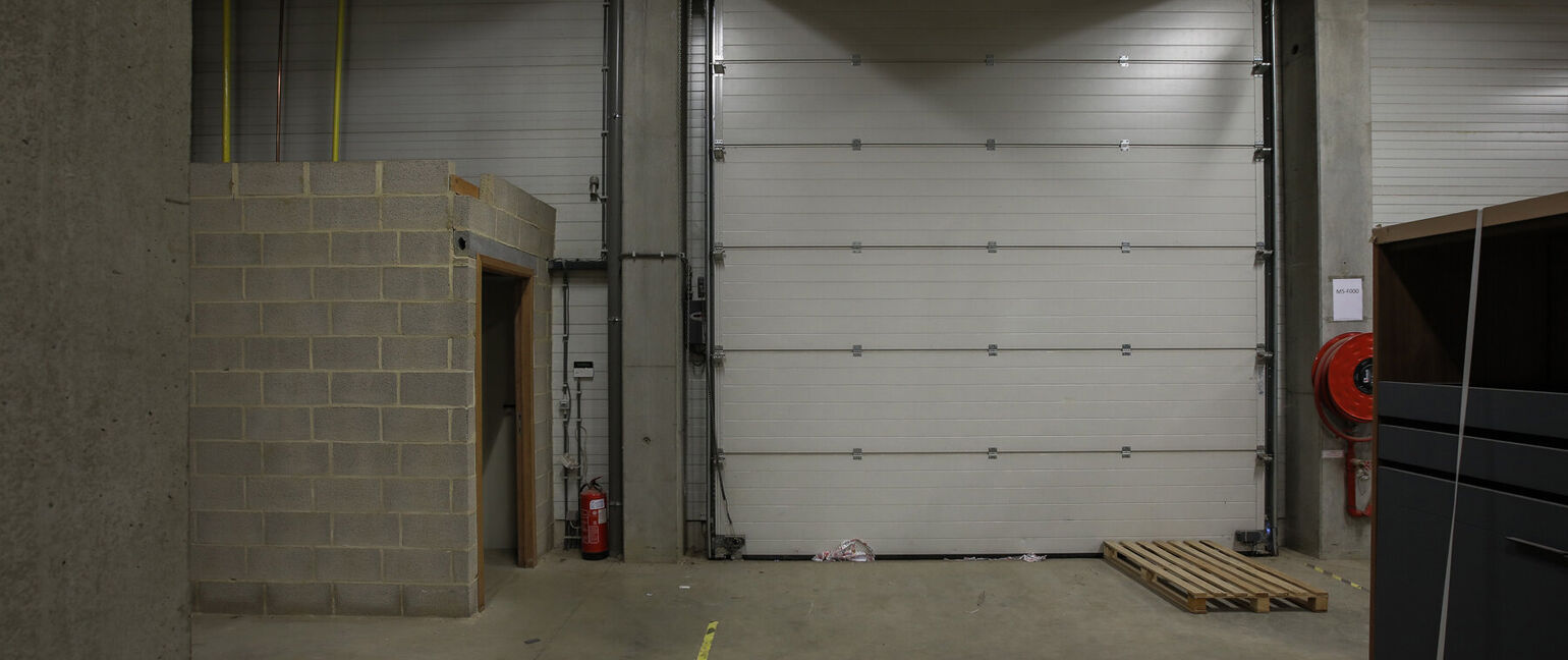 Industrieel gebouw te huur in Dilsen-Stokkem