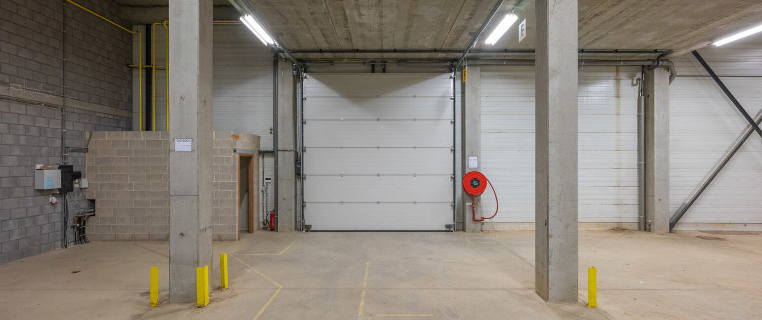 Industrieel gebouw te huur in Dilsen-Stokkem