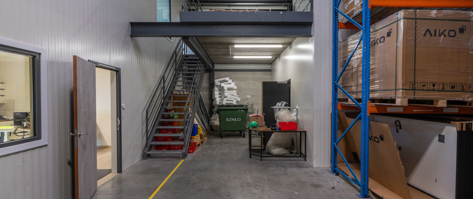 Industrieel gebouw te huur in Dilsen-Stokkem
