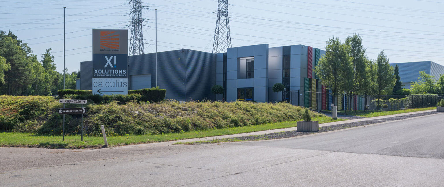 Industrieel gebouw te huur in Genk