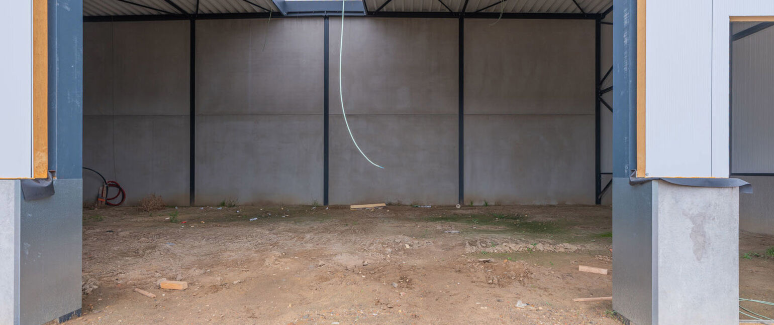 Industrieel gebouw te huur in Maaseik