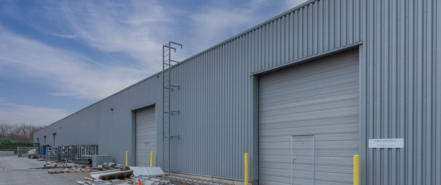 Industrieel gebouw te huur in Opglabbeek