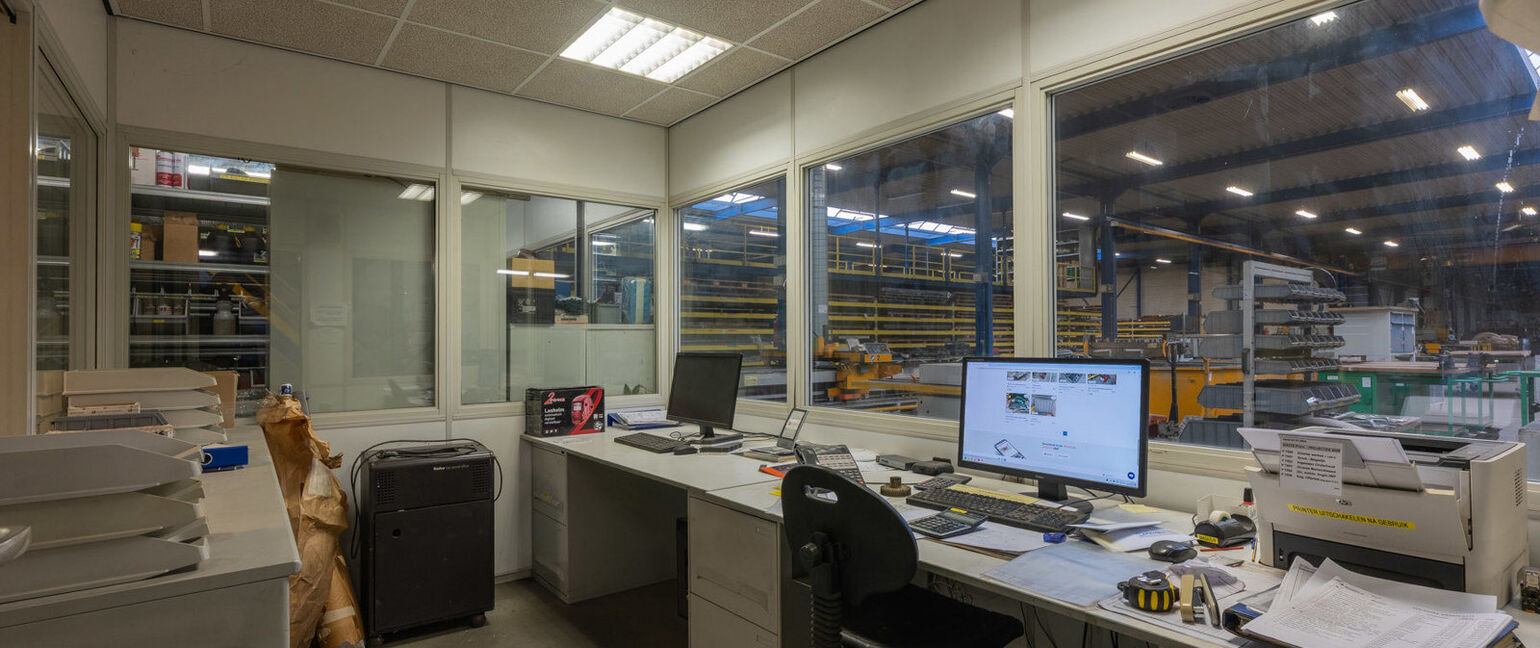 Industrieel gebouw te huur in Oudsbergen