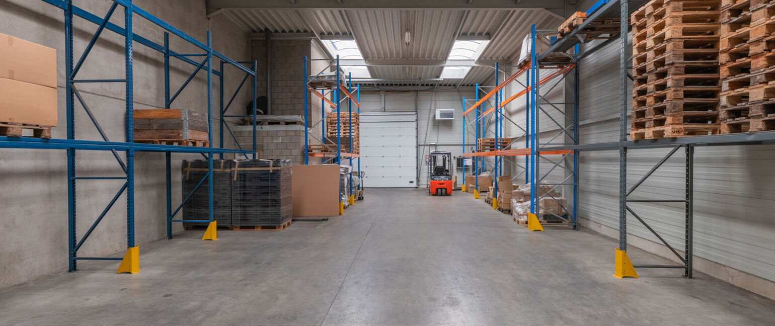 Industrieel gebouw te koop in Dilsen-Stokkem
