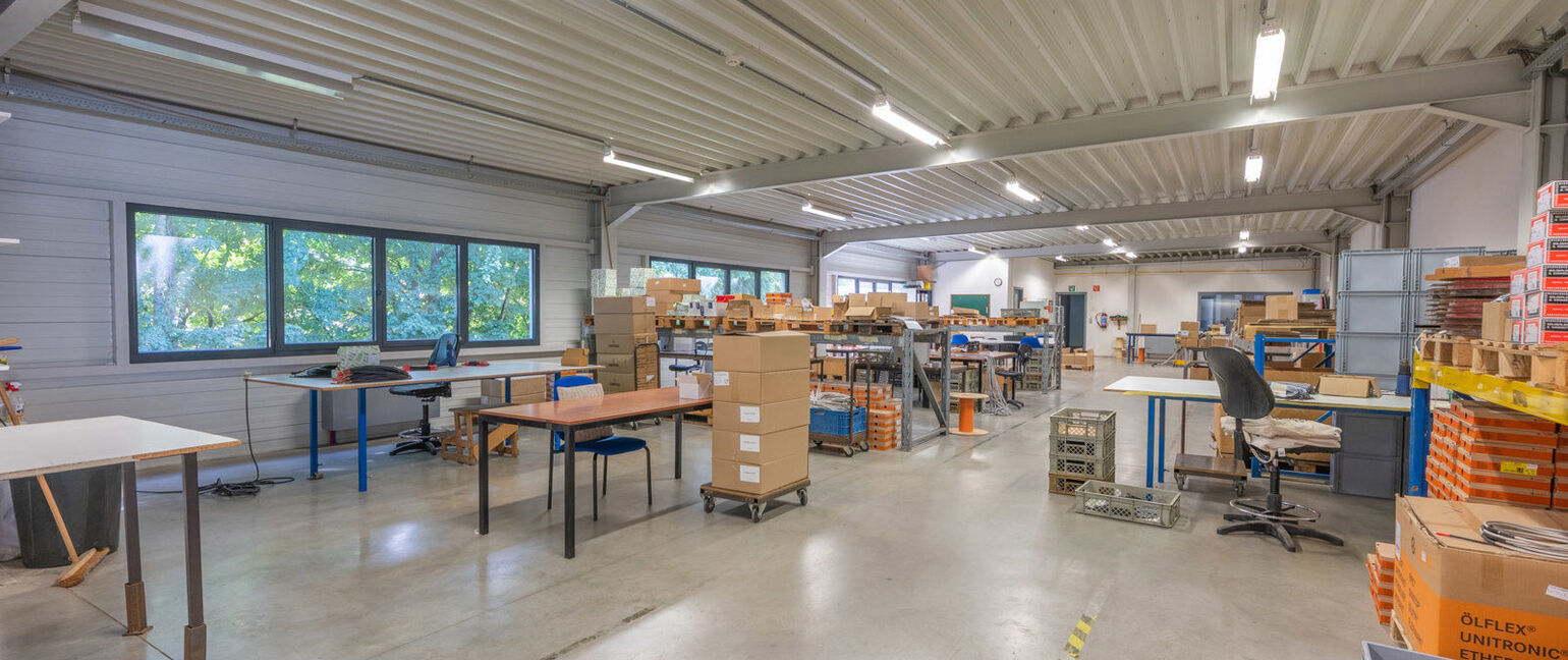 Industrieel gebouw te koop in Dilsen-Stokkem