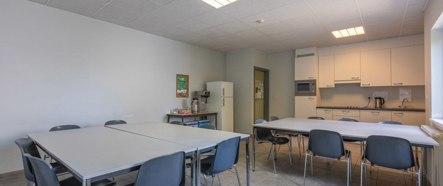 Industrieel gebouw te koop in Dilsen-Stokkem