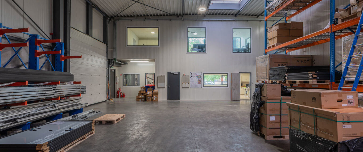 Industrieel gebouw te koop in Dilsen-Stokkem