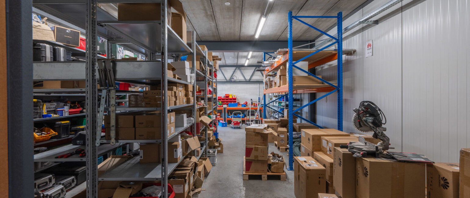Industrieel gebouw te koop in Dilsen-Stokkem