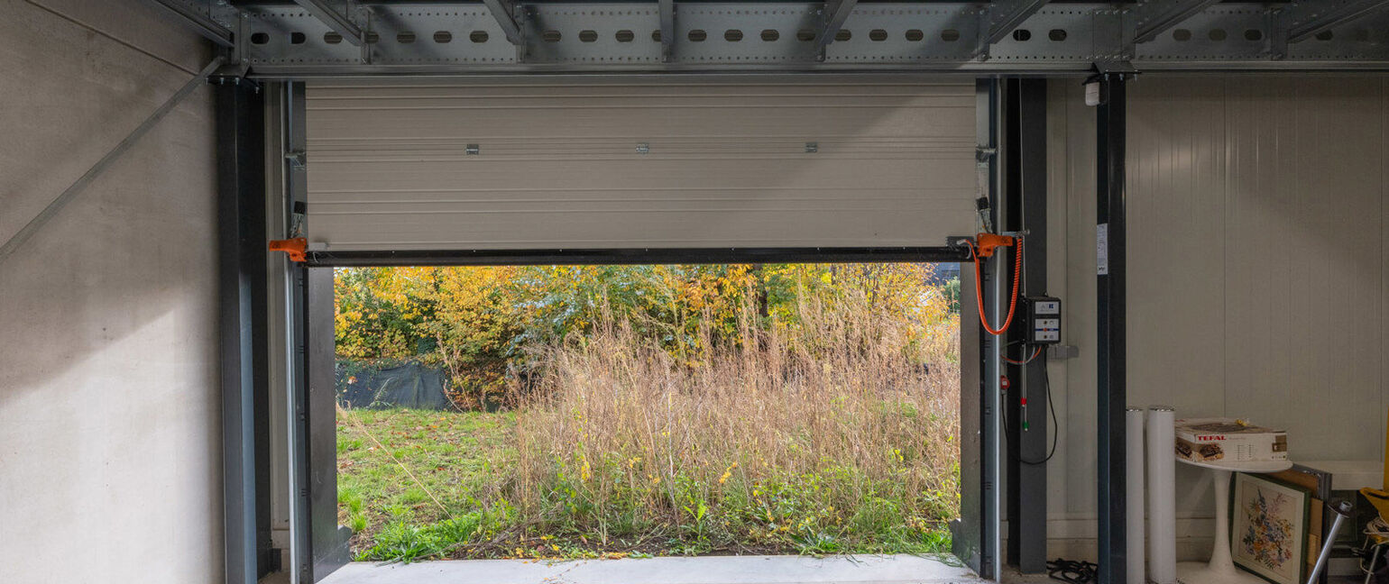 Industrieel gebouw te koop in Lanaken