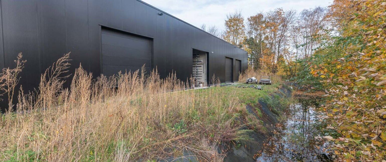 Industrieel gebouw te koop in Lanaken