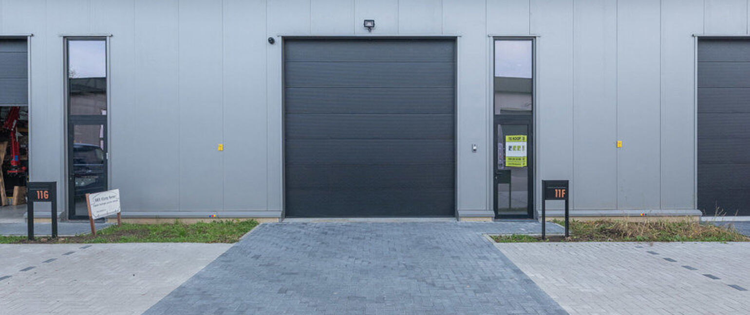 Industrieel gebouw te koop in Lanaken