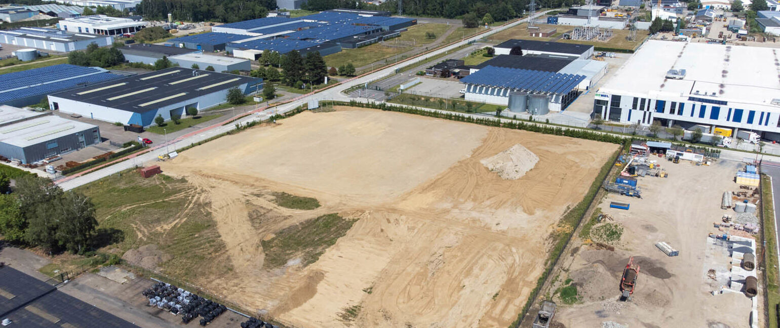 Industrieel terrein te koop in Oudsbergen