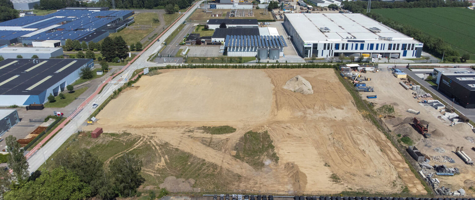 Industrieel terrein te koop in Oudsbergen