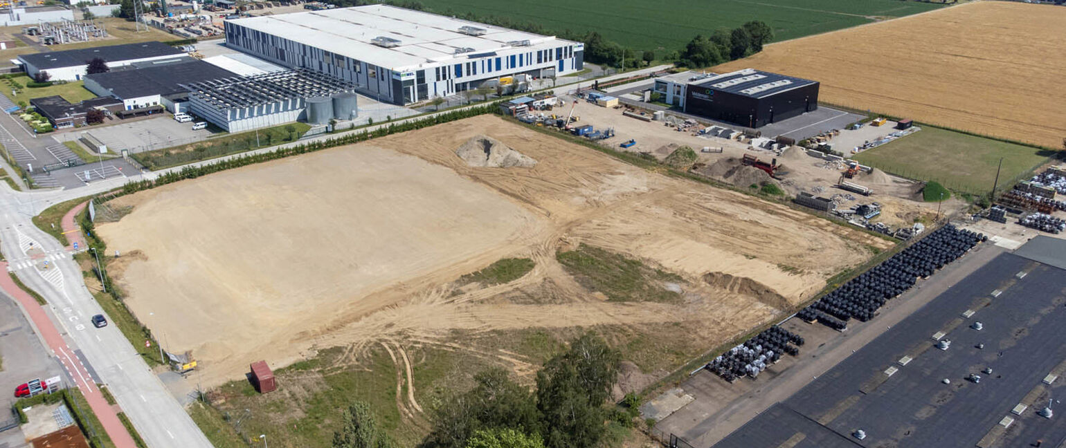 Industrieel terrein te koop in Oudsbergen