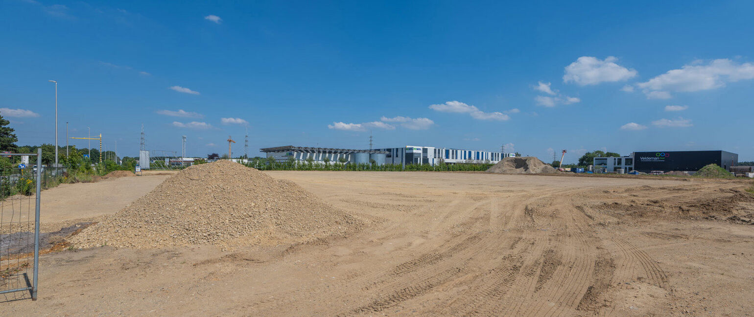 Industrieel terrein te koop in Oudsbergen