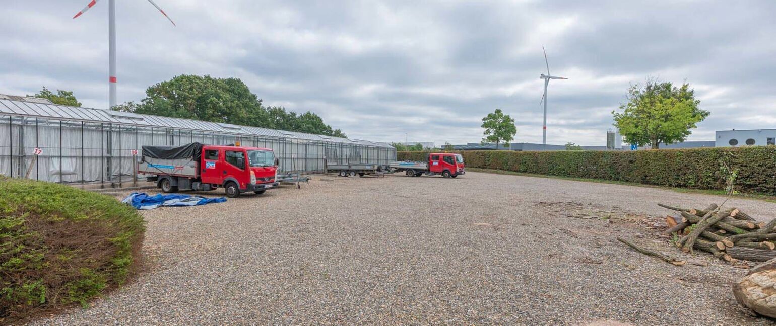 Terrein voor ondernemingen te koop in Maasmechelen