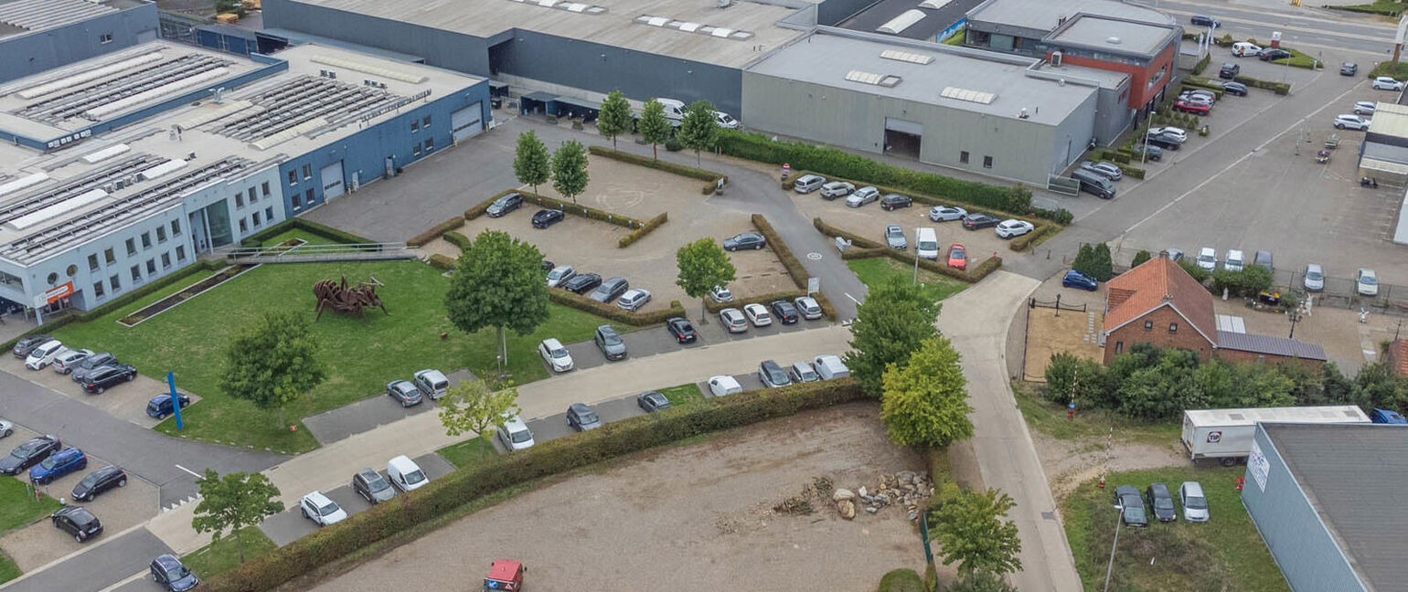 Terrein voor ondernemingen te koop in Maasmechelen