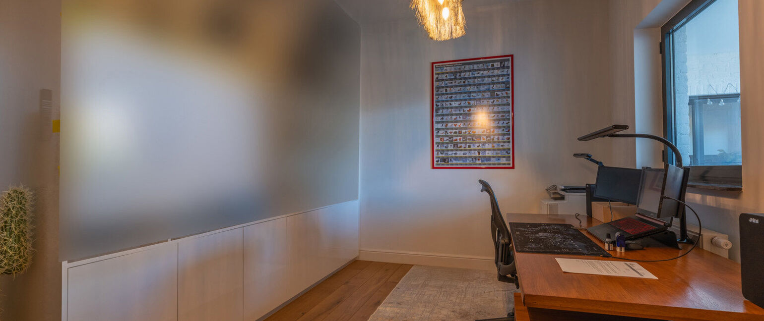 Uitzonderlijk appartement te koop in Maaseik