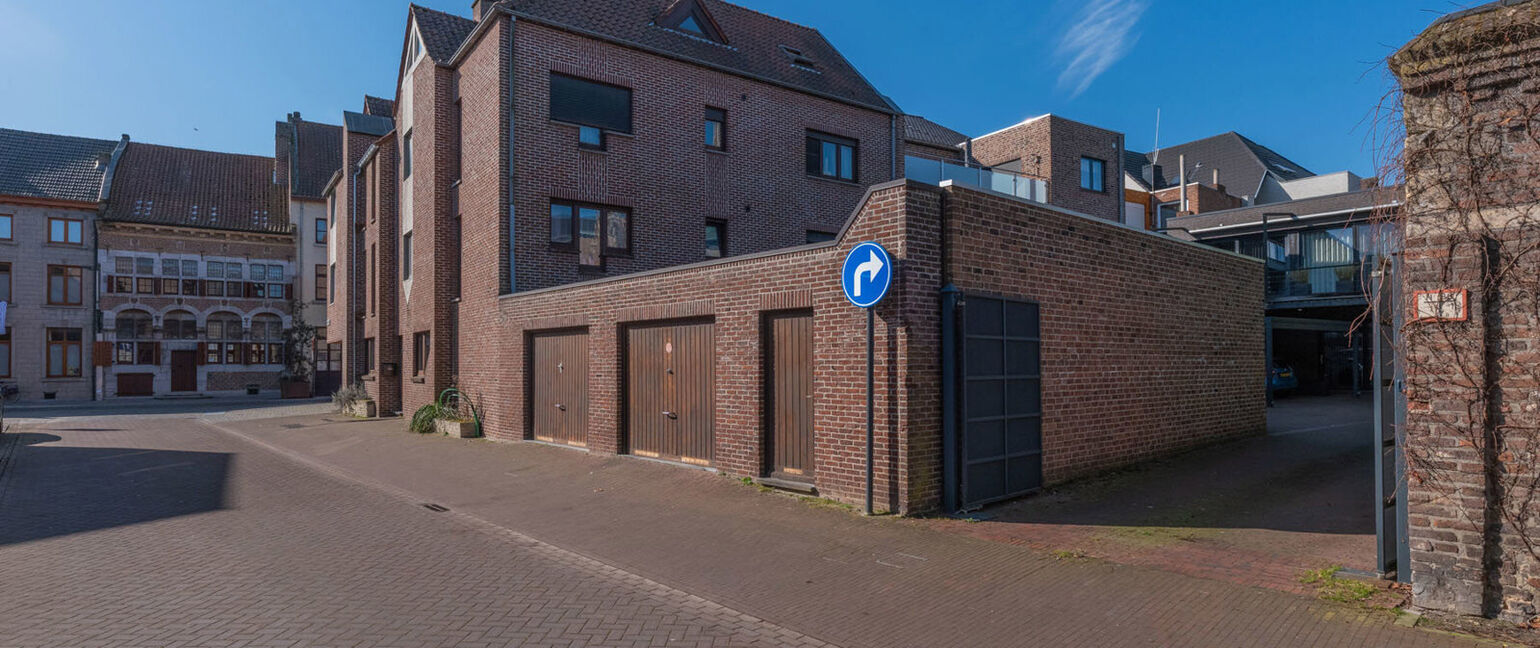 Uitzonderlijk appartement te koop in Maaseik