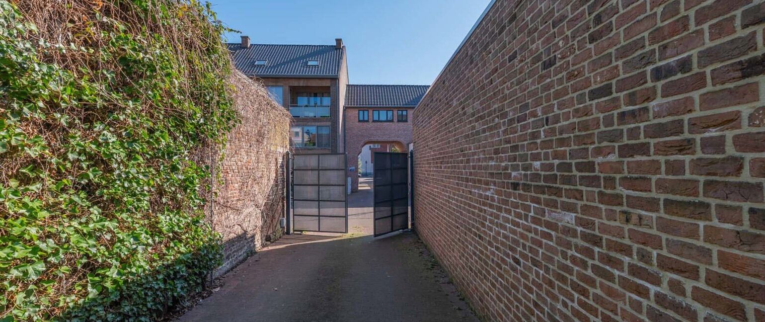Uitzonderlijk appartement te koop in Maaseik