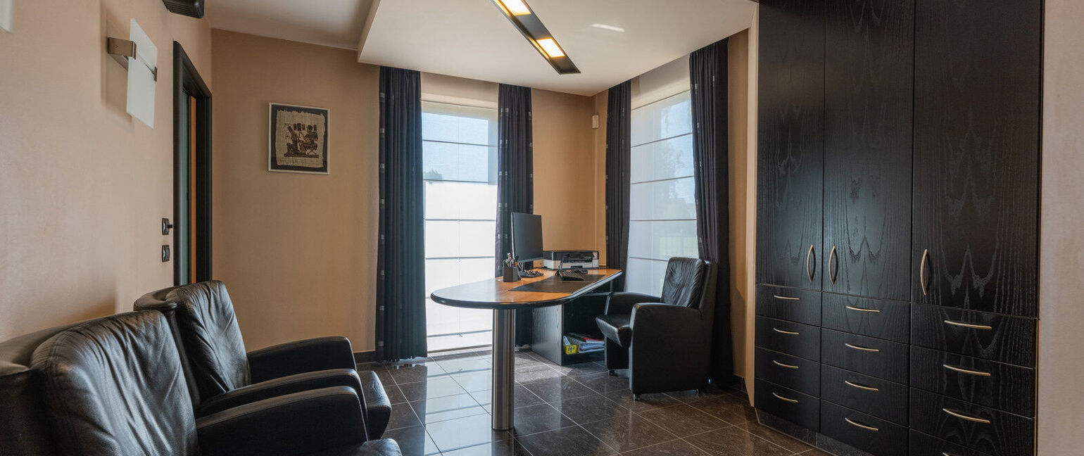 Villa te koop in Bree