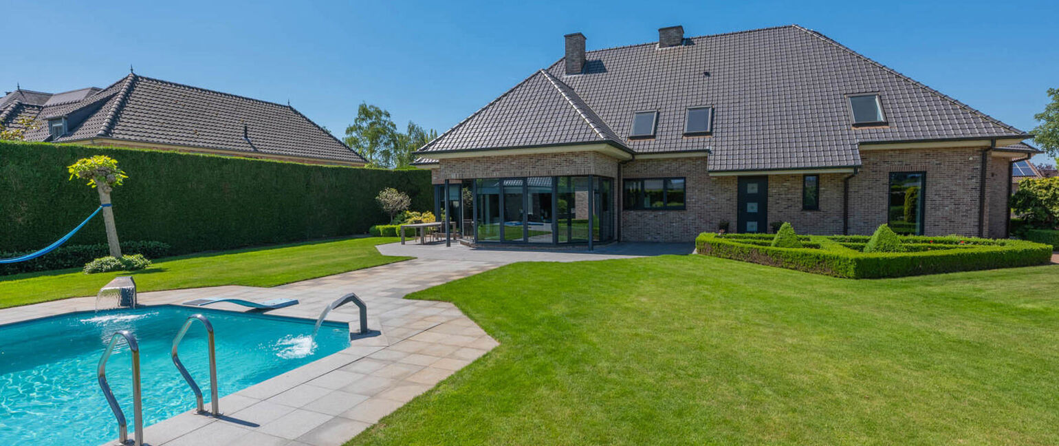 Villa te koop in Bree