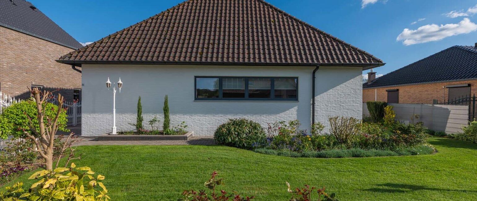 Villa te koop in Maaseik