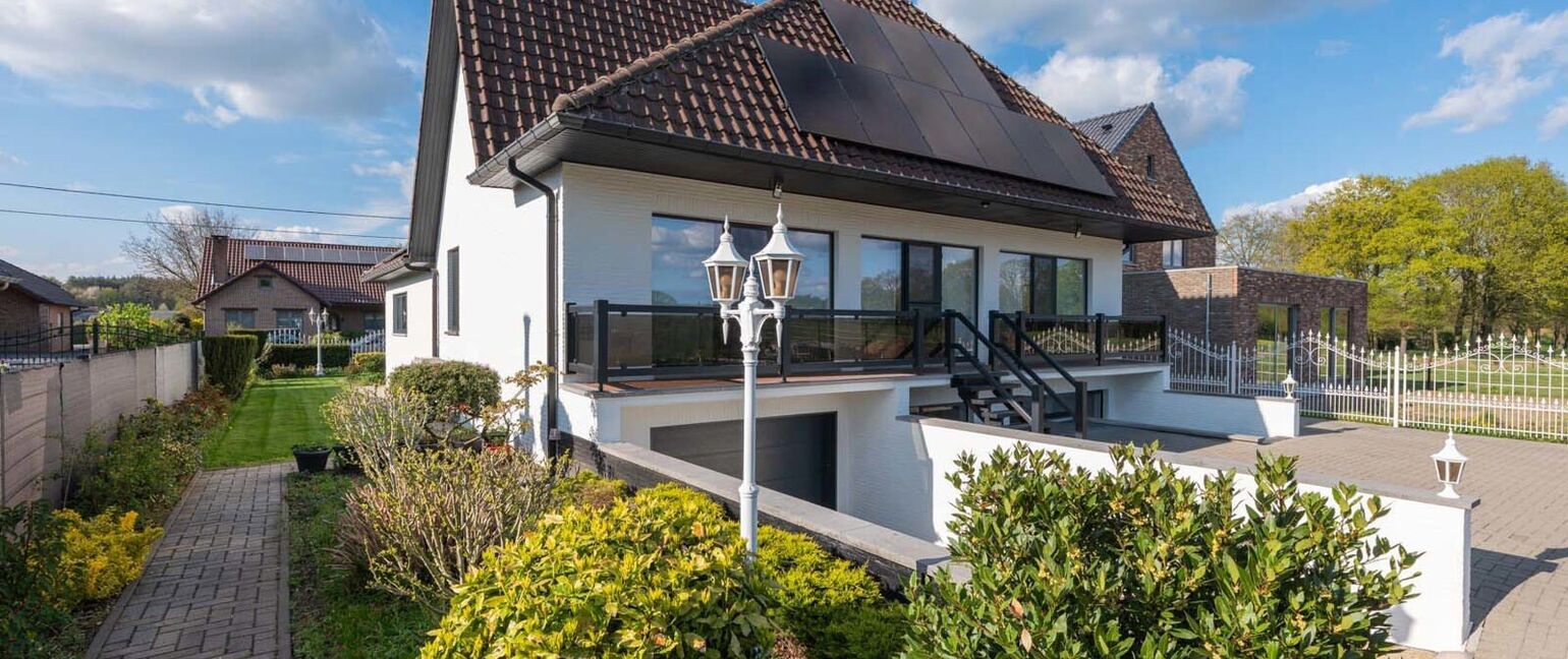 Villa te koop in Maaseik