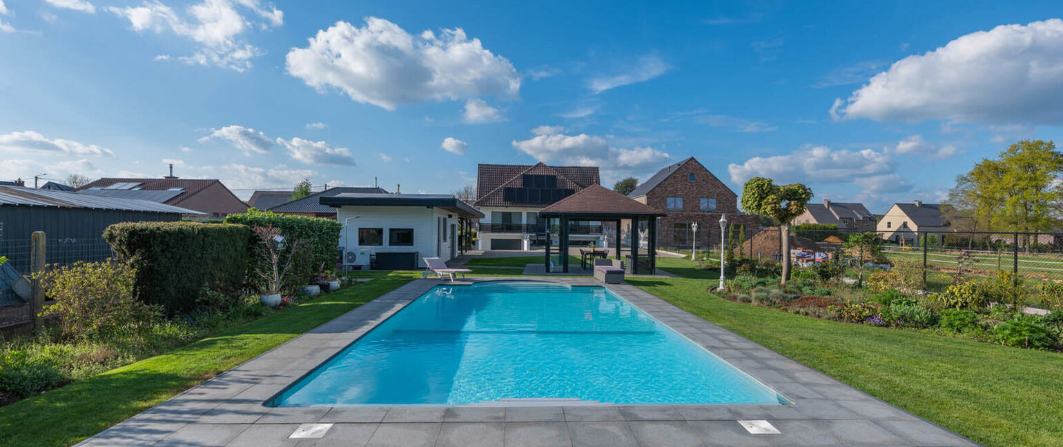 Villa te koop in Maaseik