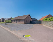 Gebouw voor gemengd gebruik te koop in Maaseik