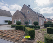 Huis te koop in Maaseik