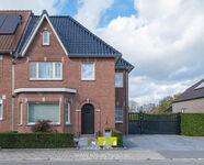 Huis te koop in Maaseik