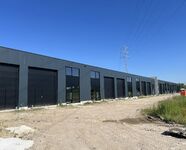 Industrieel gebouw te huur in Dilsen-Stokkem