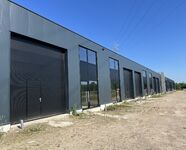 Industrieel gebouw te huur in Dilsen-Stokkem