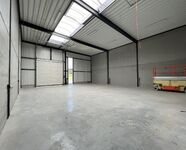 Industrieel gebouw te huur in Dilsen-Stokkem
