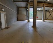 Industrieel gebouw te huur in Dilsen-Stokkem