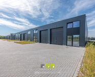 Industrieel gebouw te huur in Dilsen-Stokkem