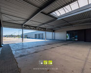 Industrieel gebouw te huur in Maaseik