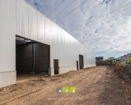 Industrieel gebouw te huur in Maaseik