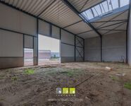 Industrieel gebouw te huur in Maaseik