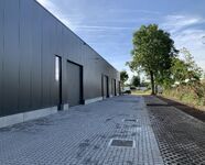 Industrieel gebouw te huur in Maaseik