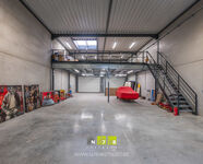 Industrieel gebouw te koop in Lanaken