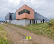 Industrieel gebouw te koop in Lanaken