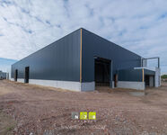 Industrieel gebouw te koop in Maaseik