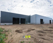 Industrieel gebouw te koop in Maaseik
